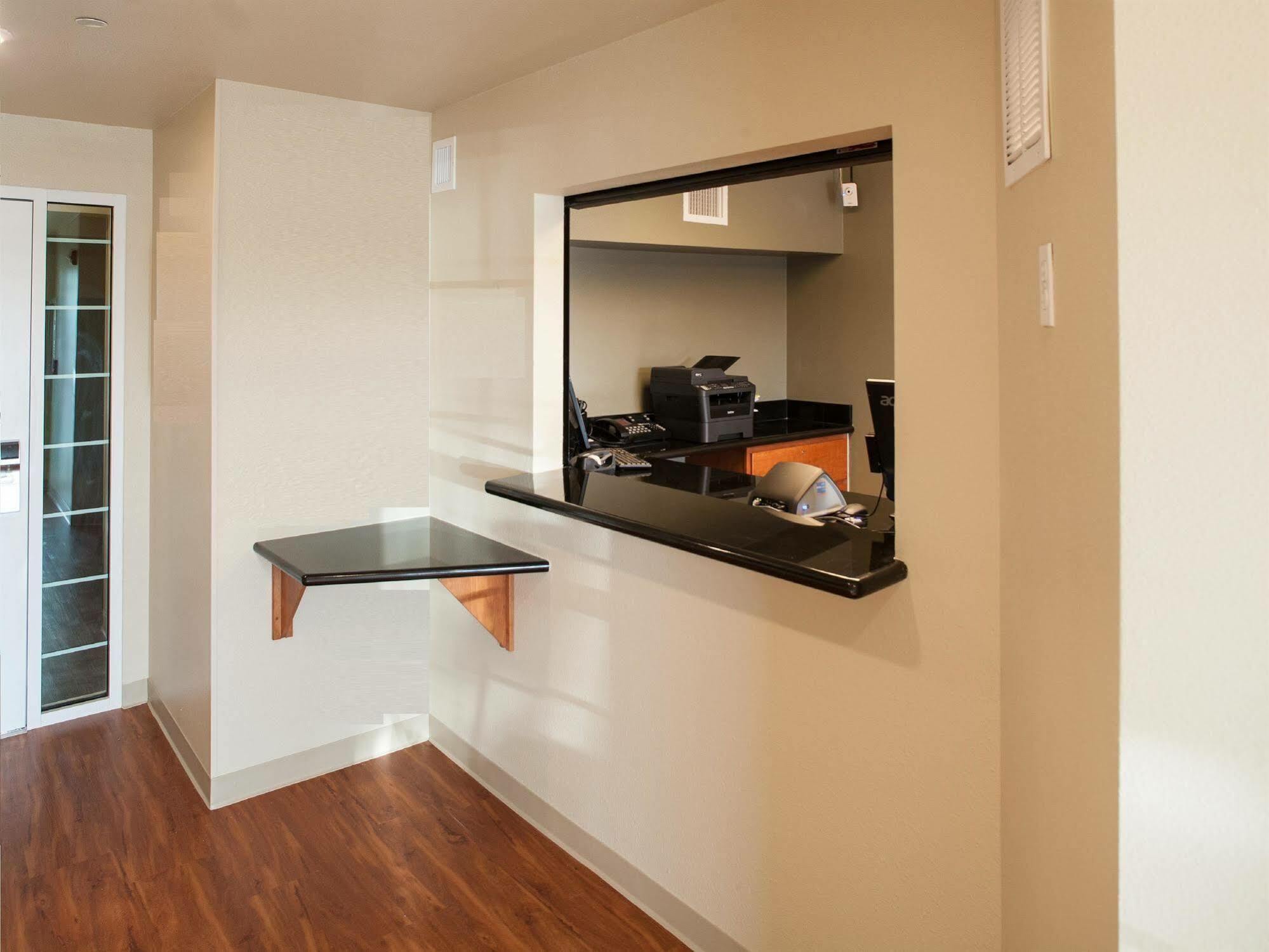 Extended Stay America Select Suites - Charleston - Ashley Phosphate Rd. North Charleston Eksteriør bilde